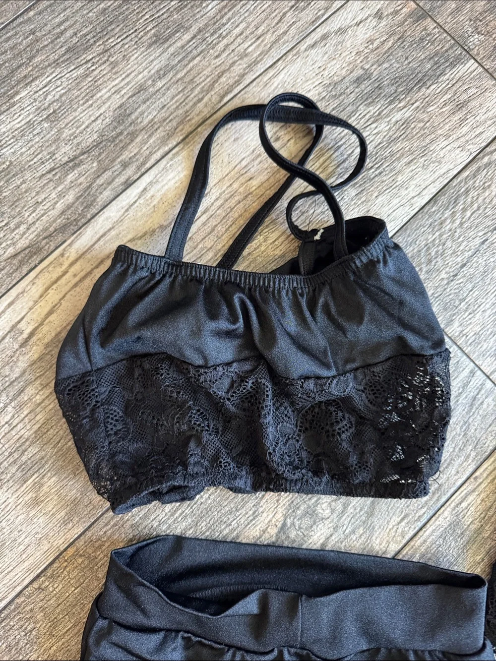 Kelle stylish black